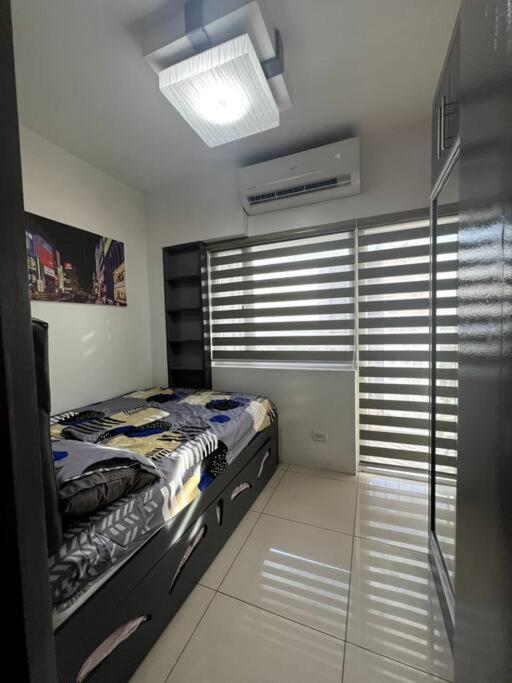 Casa Cintores Condo Near Picc With Free Parking Manila Exterior photo