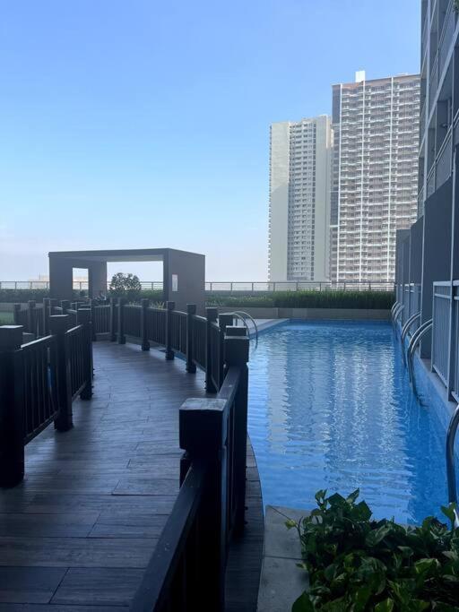 Casa Cintores Condo Near Picc With Free Parking Manila Exterior photo