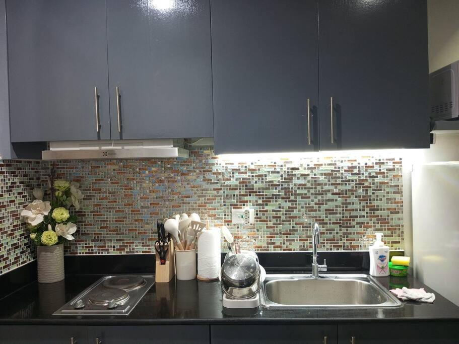 Casa Cintores Condo Near Picc With Free Parking Manila Exterior photo